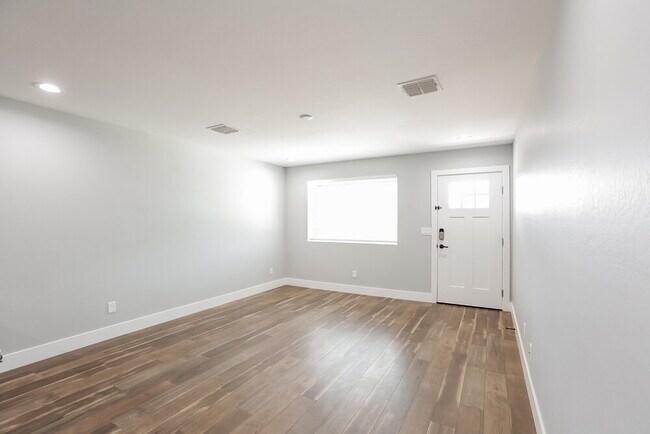 Foto del edificio - 3862 W Tamarisk St