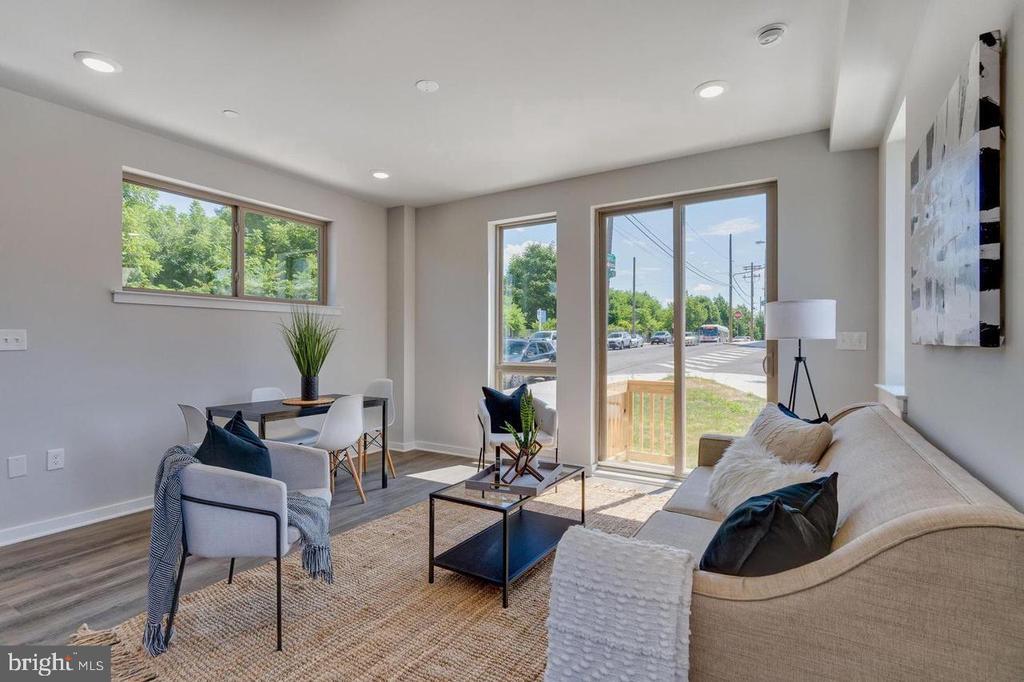 Foto principal - 3308 Mantua Ave