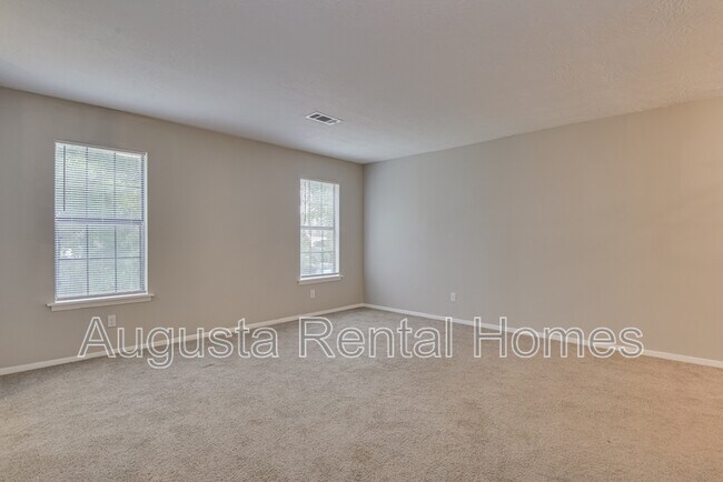 Foto del edificio - 2515 Ctr W Pkwy