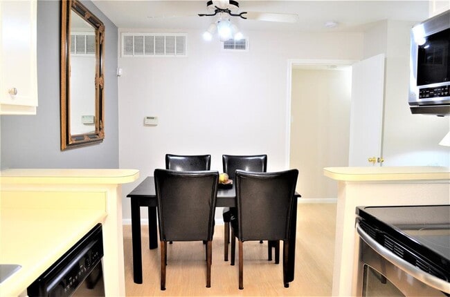 Building Photo - 2250 Bering Dr
