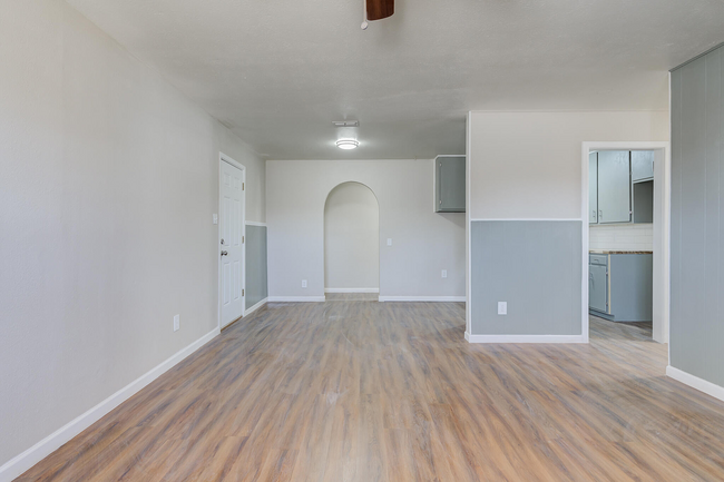 Foto del edificio - 2203 E 29th St