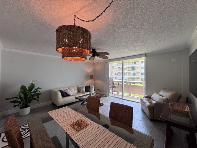 Foto del edificio - 2020 N Atlantic Ave
