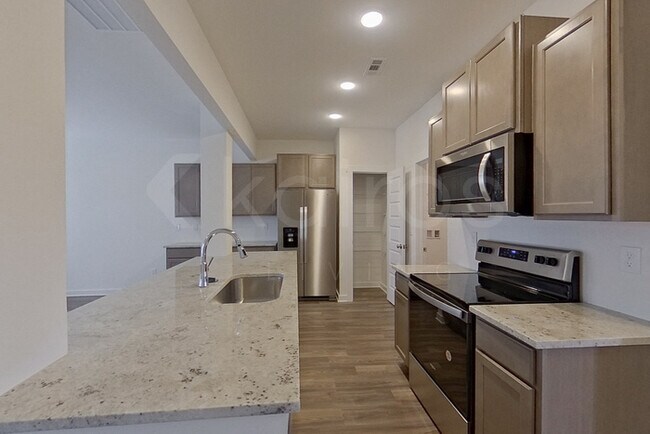 Foto del edificio - 6146 Taramore Ln NW