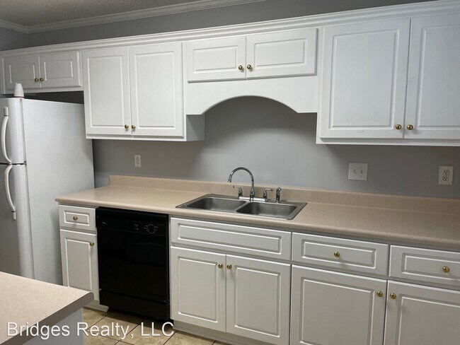 Foto del edificio - 2 br, 2 bath House - 2156 Oak Ridge Road