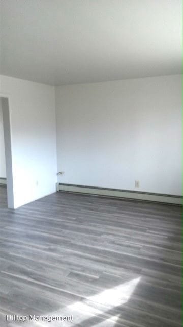 Building Photo - 3 br, 1.5 bath Apartment - 400 North 8 West