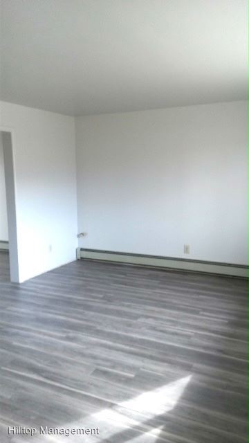 Foto del edificio - 3 br, 1.5 bath Apartment - 400 North 8 West
