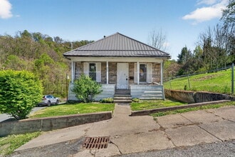 Building Photo - 804 Illinois Ave