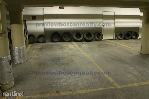 Foto del edificio - 10 Hammond Pond Pkwy