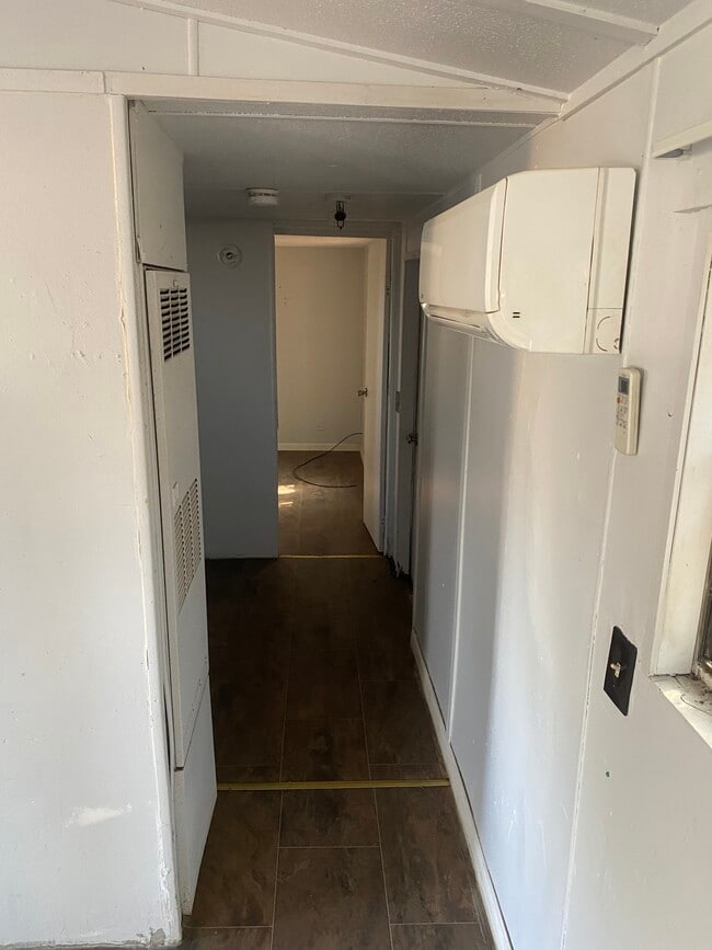 Building Photo - 7 Ridgecrest Rd