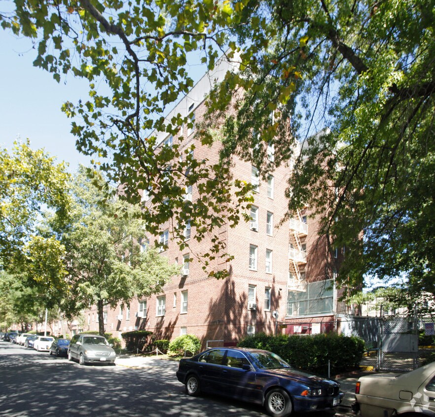 Archer Coop Apartments in Bronx, NY