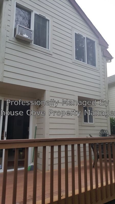 Building Photo - 1325 NW Slate Ln