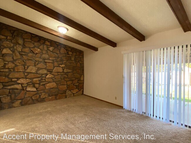 Building Photo - 2 br, 1 bath House - 2310 West Ithica Street