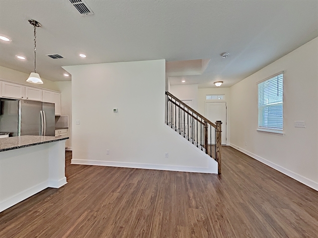 Building Photo - 10322 Riverwalk Court