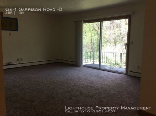 Building Photo - Updated Two Bedroom Apartment in Battle Creek
