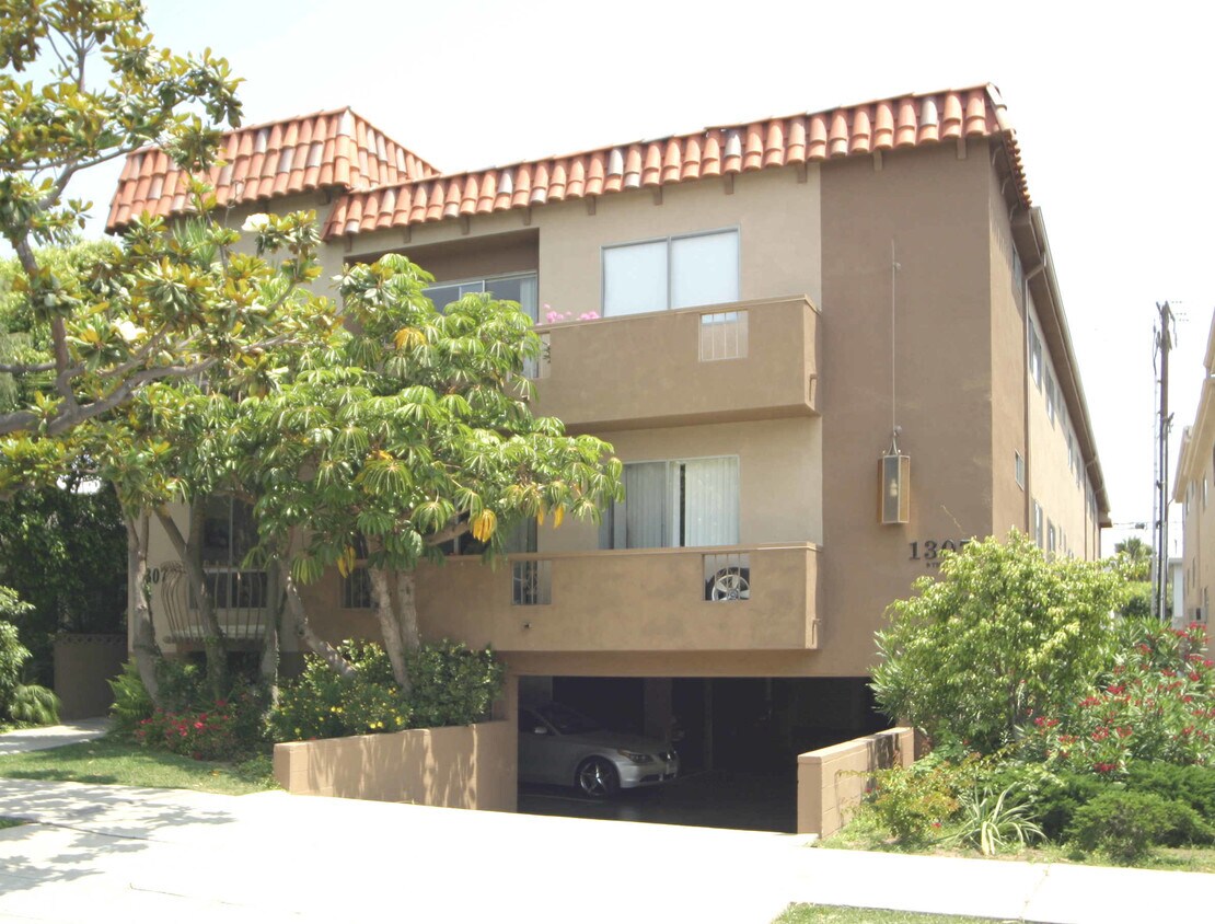Foto del edificio - 1307 9th St