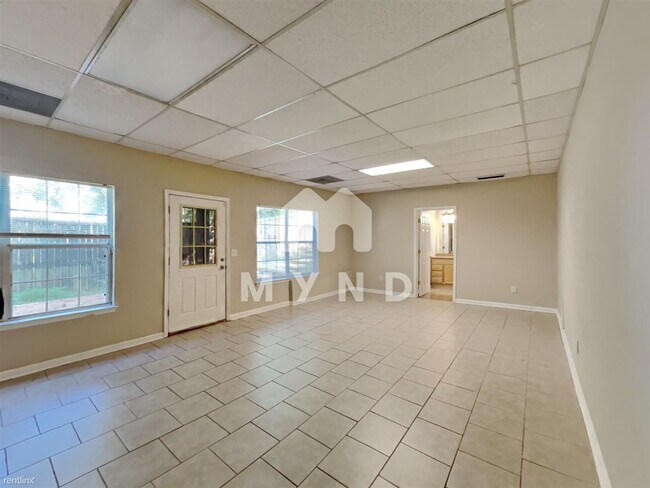 Foto del edificio - 3 br, 3 bath House - 4230 Pilgrim Point Rd