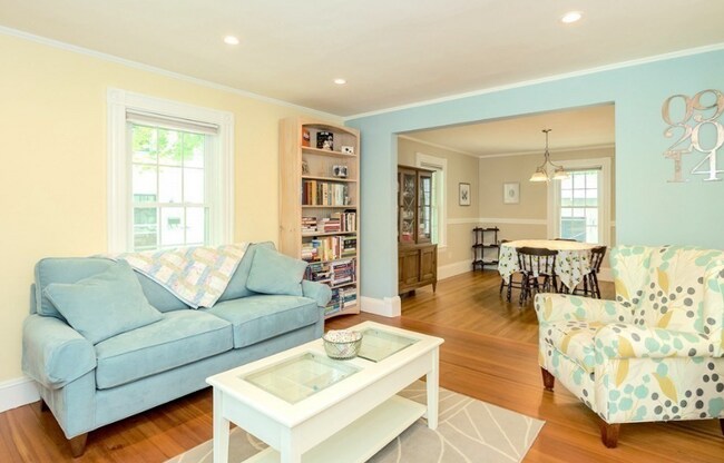 Foto del edificio - 42 River Rdg