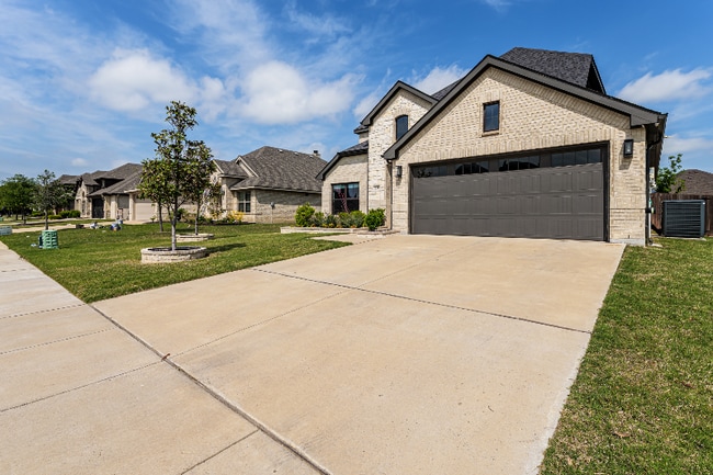 Building Photo - 279 Moonshadow Dr