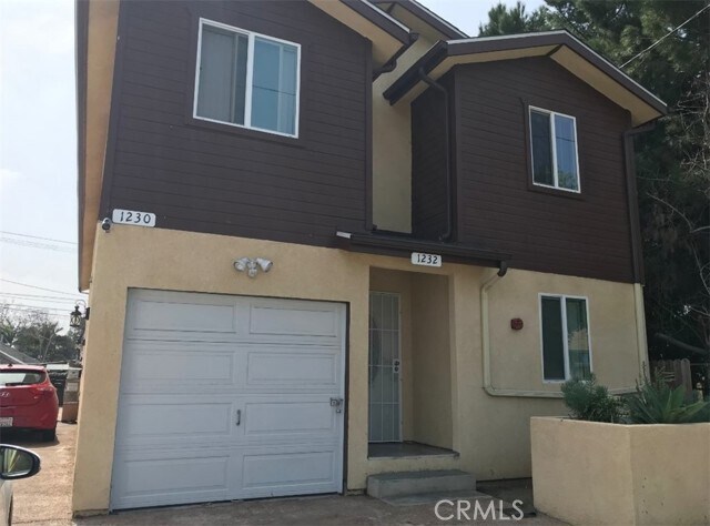 Foto principal - 1230 E 33rd St