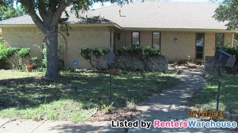 Primary Photo - 4821 Lomax Dr
