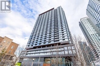 Building Photo - 19 Western Battery Rd