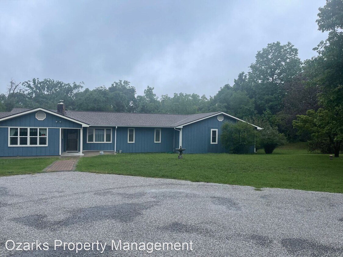 Primary Photo - 4 br, 3 bath House - 111 Bobcat Court