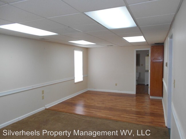 Building Photo - 3518 Elm St