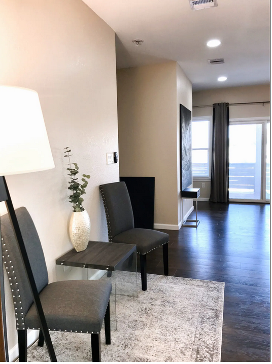 Foto del edificio - 2402 Pine St