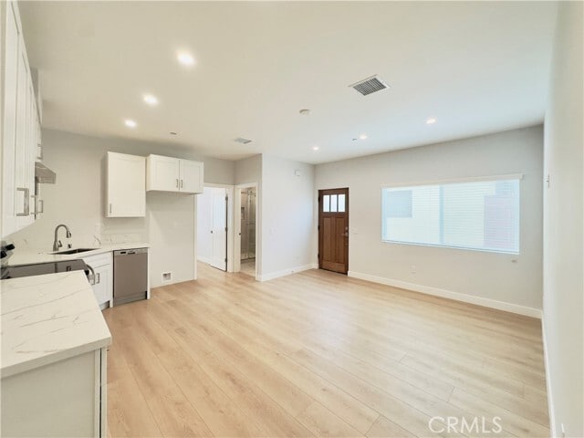 Building Photo - 17522 Lemay St