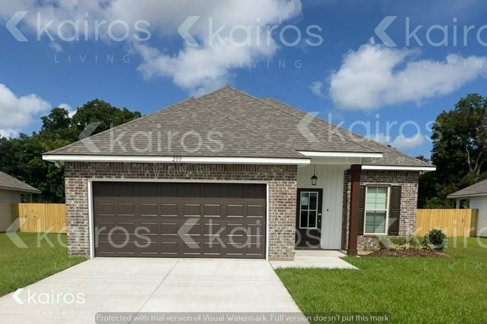 Foto principal - 200 Carencro St