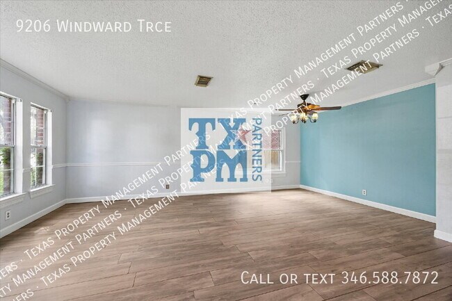 Foto del edificio - 9206 Windward Trce