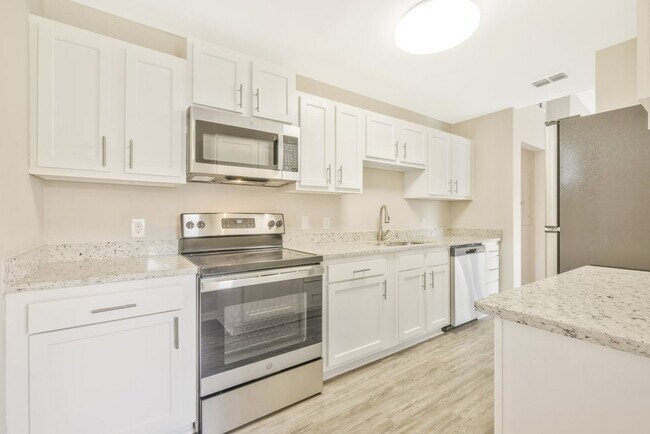 Foto del edificio - 4914 Donnybrook Ave