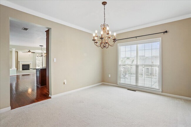 Foto del edificio - 319 Morlyn Dr