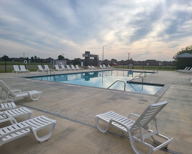 Foto del edificio - ?$500 OFF 1ST MONTH - Mustang School Distr...