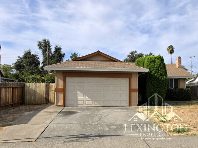Foto del edificio - Charming 3BD, 1BA, Home with Modern Upgrades in Antelope, CA
