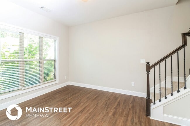Building Photo - 632 Overlook Gln Dr