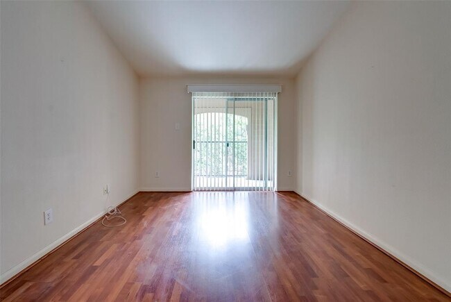 Foto del edificio - 3231 Allen Pkwy