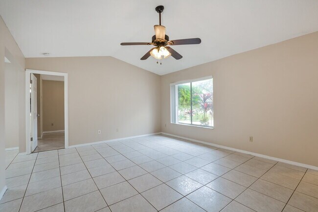 Foto del edificio - 2726 Carlisle Ave