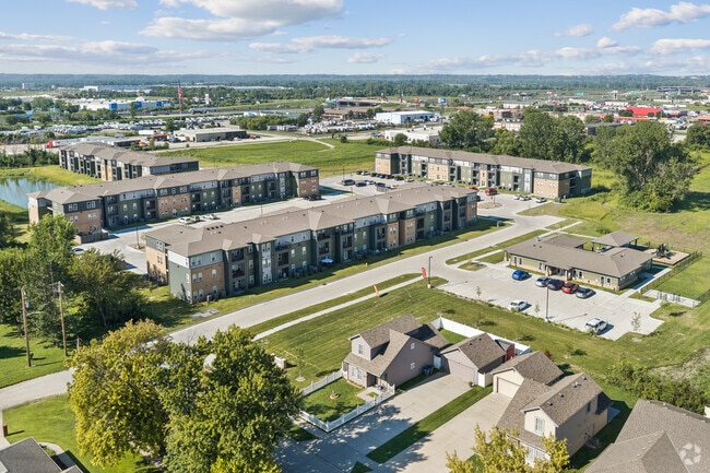 Aerial - Union at Bluffs Run