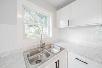 Building Photo - 6307 Westover St