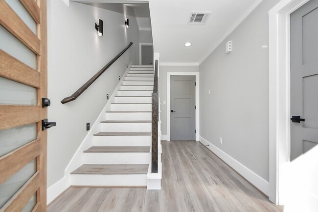 Foto del edificio - 604 W 28th St