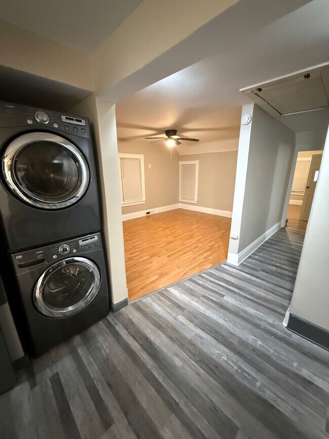 Foto del edificio - 11 Hallenbeck Ave