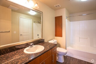 The Pointe at Warner Center photo'