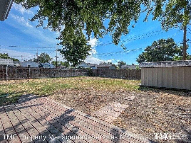 Foto del edificio - 2 br, 1 bath House - 2407 Concord Street