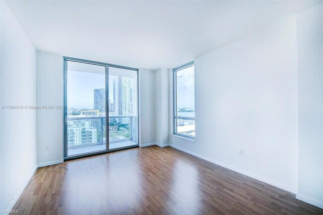 Foto del edificio - 1 br, 1 bath Condo - 333 NE 24th St Beauti...
