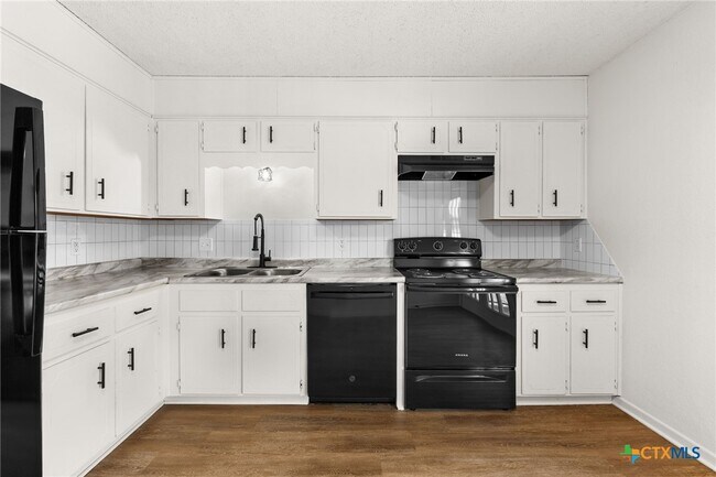 Foto del edificio - 1005 Eastside Dr