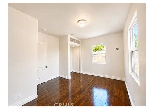 Foto del edificio - 19462 Harding Ln