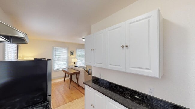 Interior Photo - Red Maple Apartments
