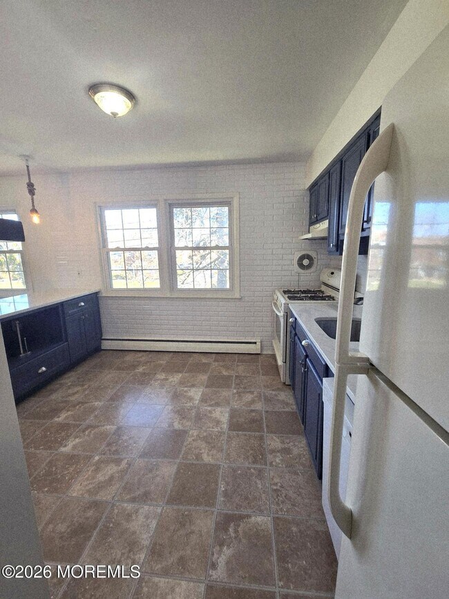 Foto del edificio - 364 Westwood Ave