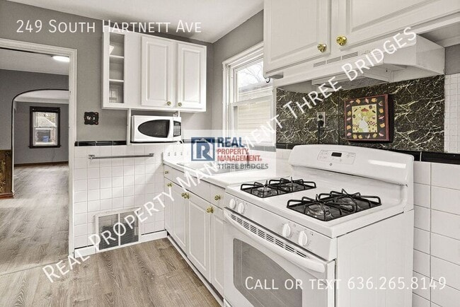 Building Photo - 249 S Hartnett Ave